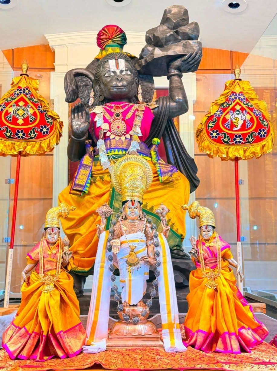Abhishe:kam to Sri Bhu: Sametha Sri Venkateswara Swa:mi · Sravana Nakshathram