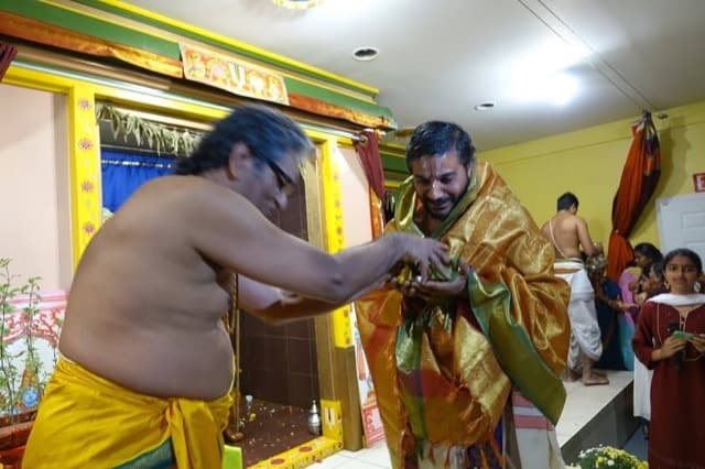 Vijaya Dasami & Sri Pushpa Yagam