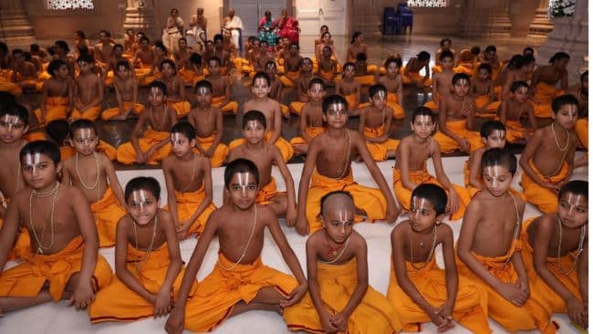 Vedic Students at 1009th Thirunakshetram Celebrations